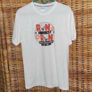 Lahaina Maui Front Street Mile Run Forrest Run 2019 T-shirt M